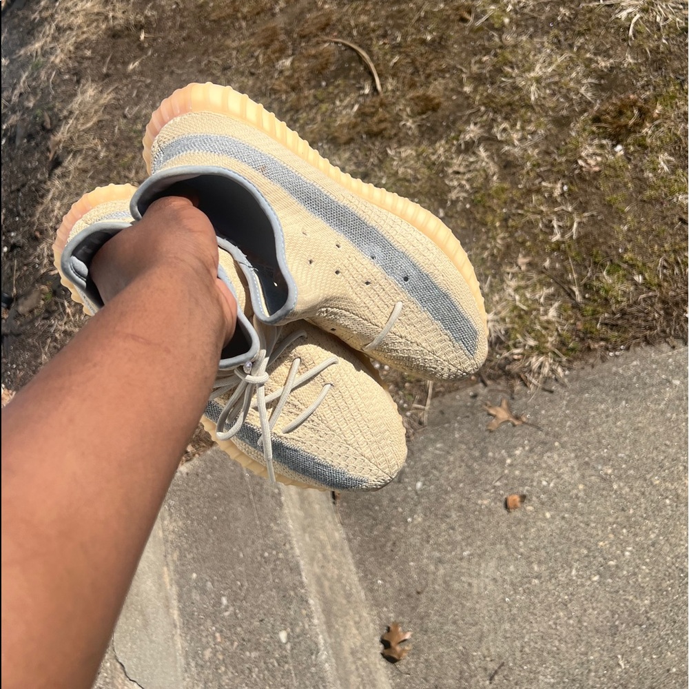 yeezy 360s
